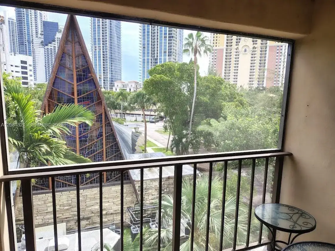 201 178th Dr # 438, Sunny Isles Beach FL 33160 photo 4