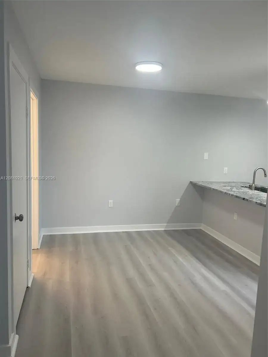 603 6th Way # 603, West Palm Beach FL 33407 photo 4