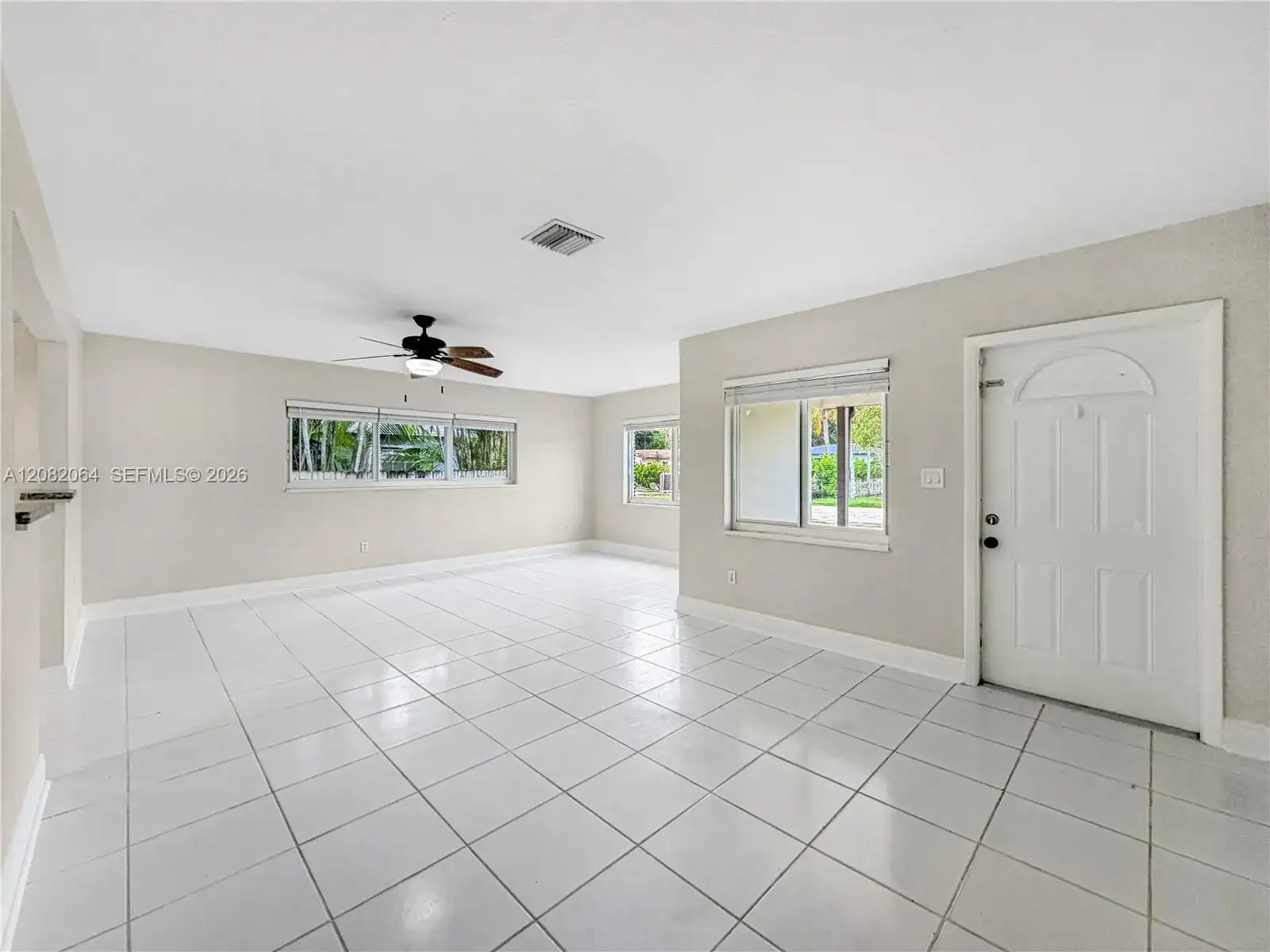 2728 Dewey St, Hollywood FL 33020 photo 5