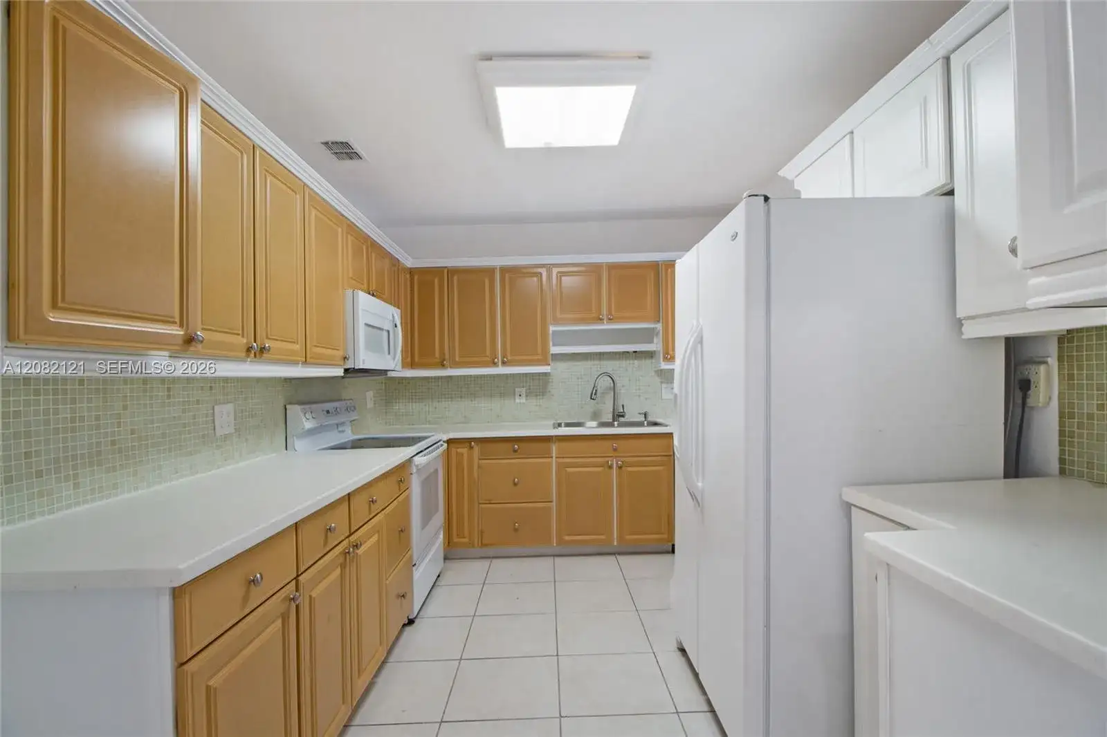 119 Harbor Dr, Key Biscayne FL 33149 photo 5