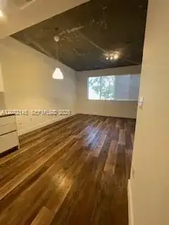 141 NW 16th Ave # 16, Miami FL 33125 photo 2