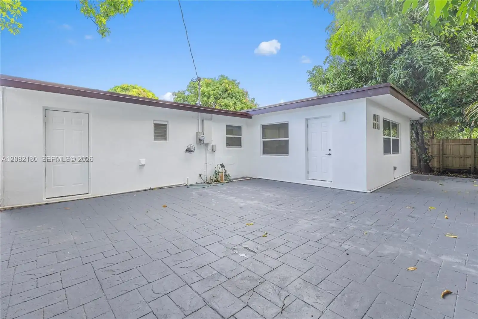 7320 Shalimar St, Miramar FL 33023 photo 3