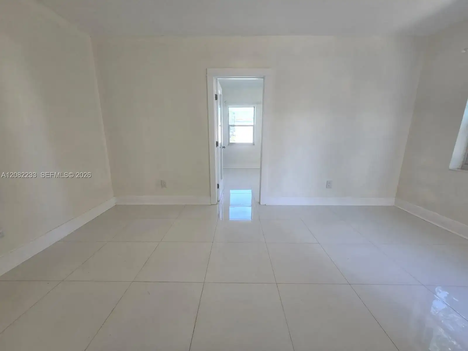 1945 NE 171st St # 3, North Miami Beach FL 33162 photo 5
