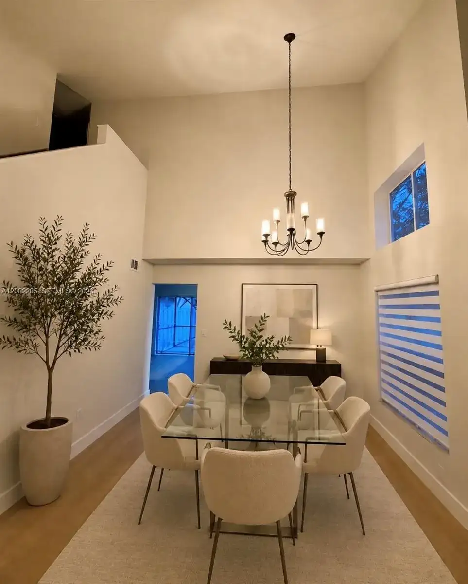 1246 NW 125th Ter, Sunrise FL 33323 photo 3