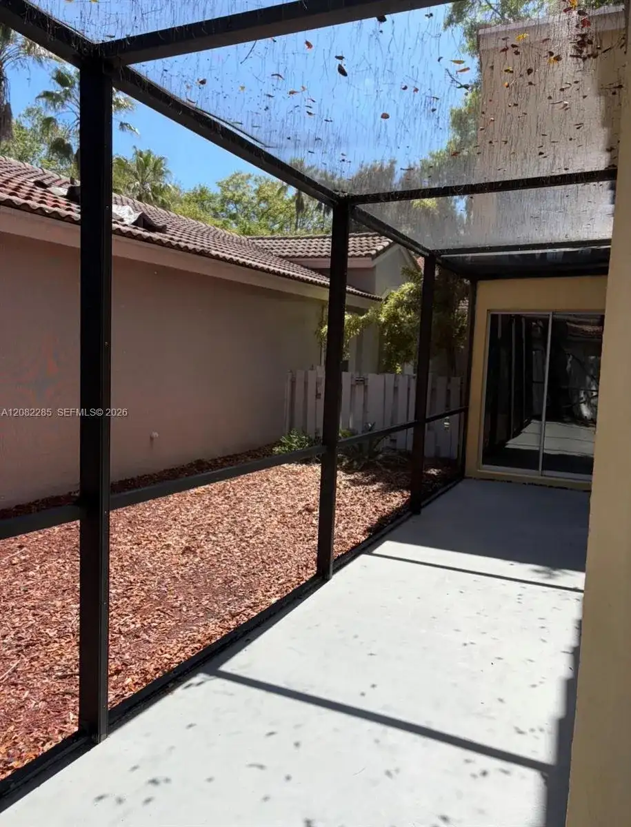 1246 NW 125th Ter, Sunrise FL 33323 photo 5