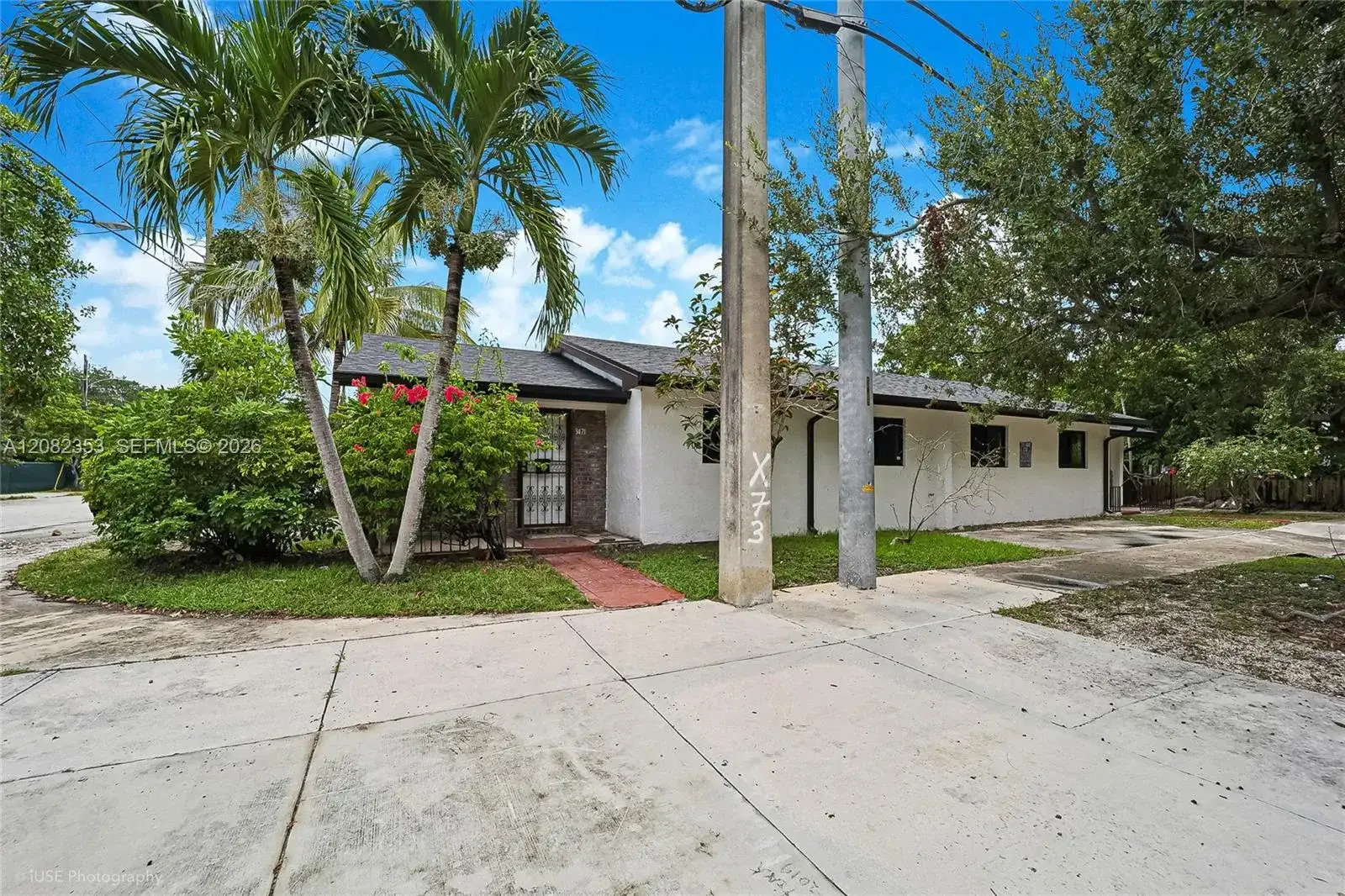 3471/3473 Plaza St, Miami FL 33133 photo 2