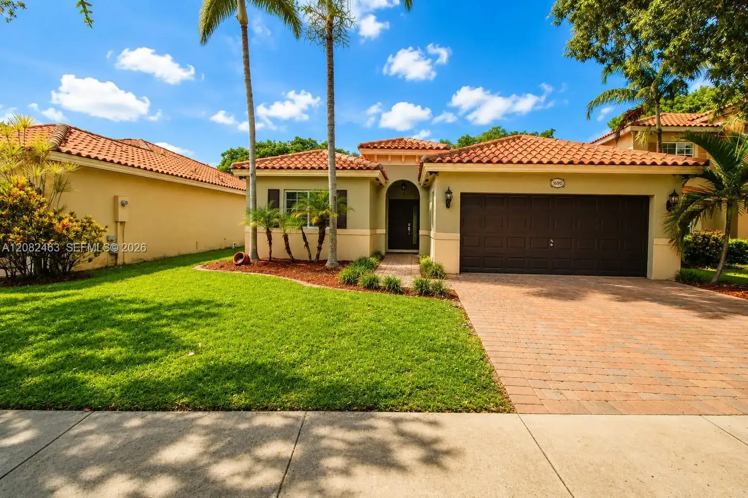 1680 NE 35th Ave, Homestead FL 33033 photo 2