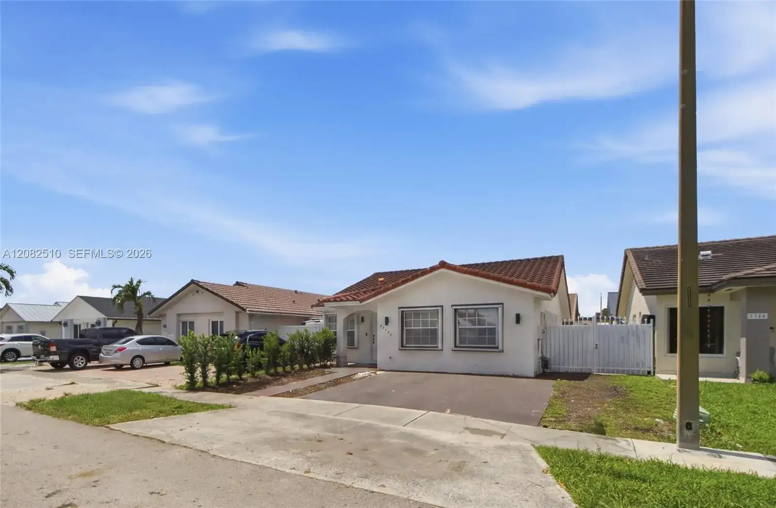 7330 W 30th Ave, Hialeah FL 33018 photo 2