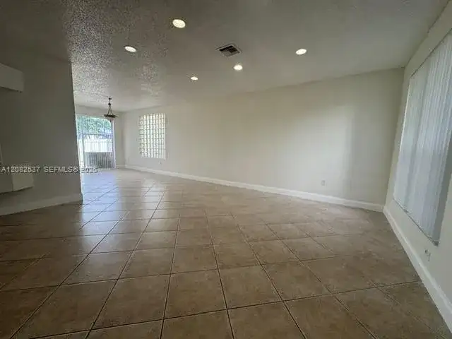 17914 SW 20th St, Miramar FL 33029 photo 5