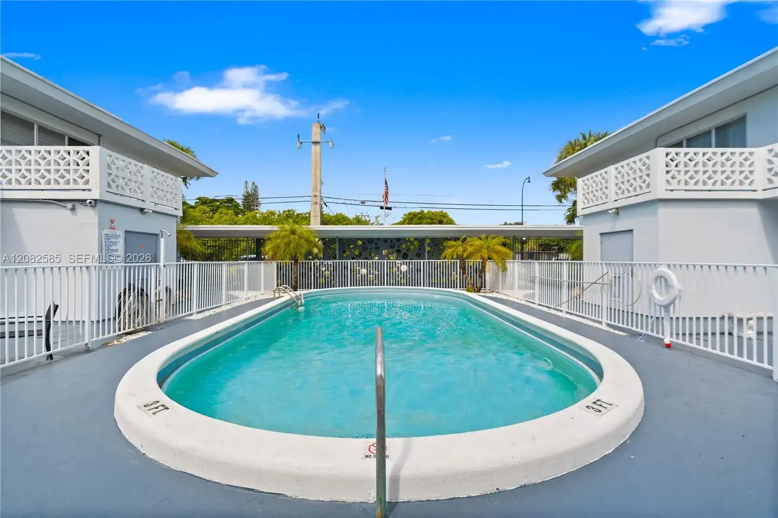 12655 NE 16th Ave # 16, North Miami FL 33161 photo 2