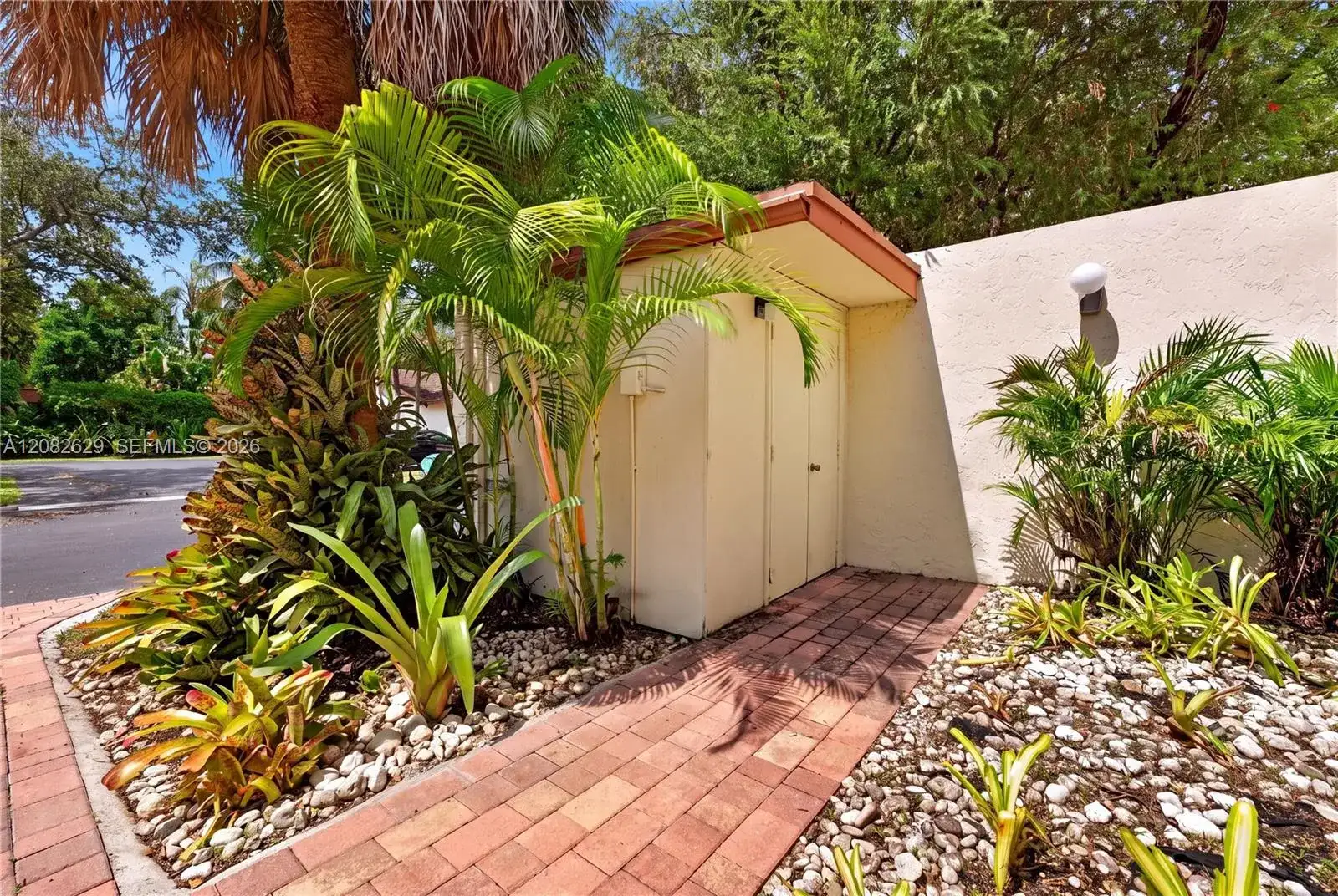 10583 SW 77th Ter, Miami FL 33173 photo 3