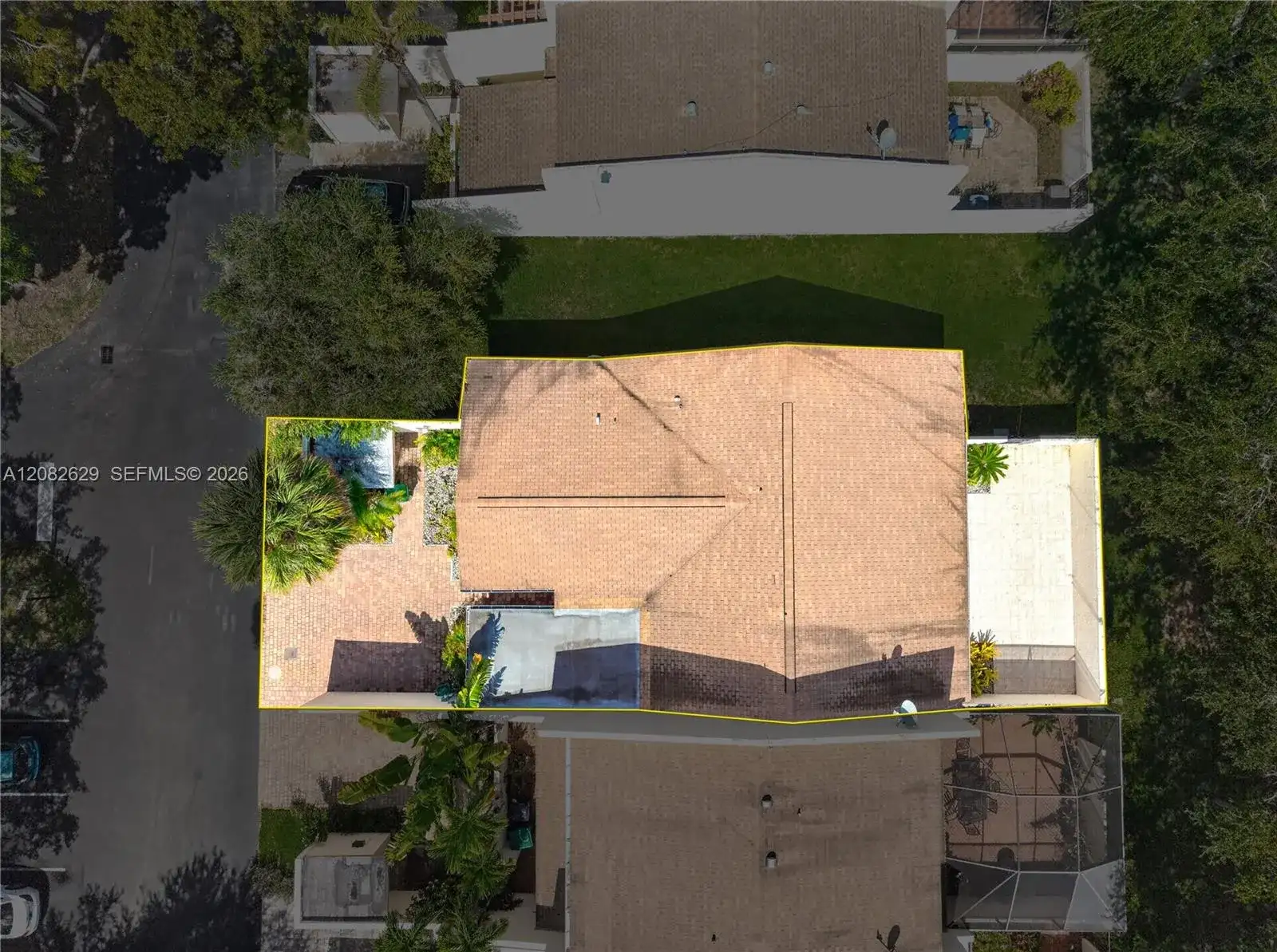 10583 SW 77th Ter, Miami FL 33173 photo 4