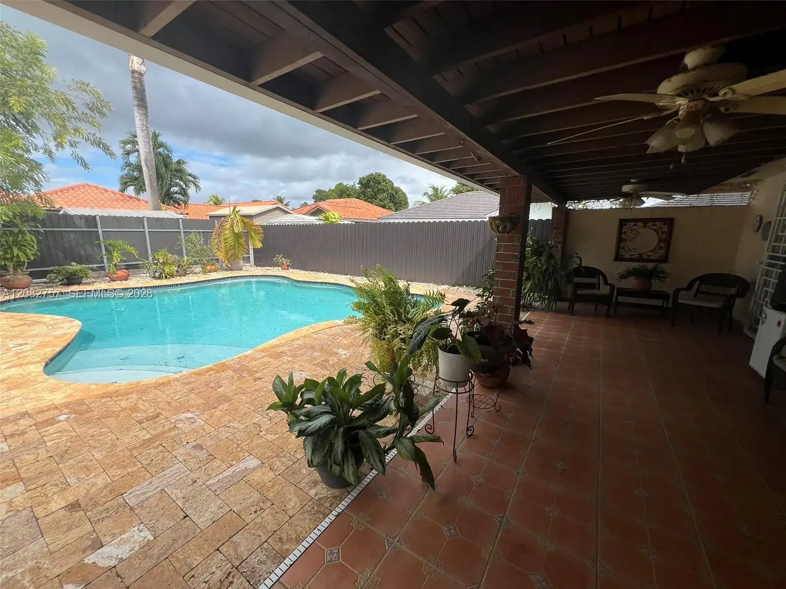 13253 NW 7th Ter, Miami FL 33182 photo 2
