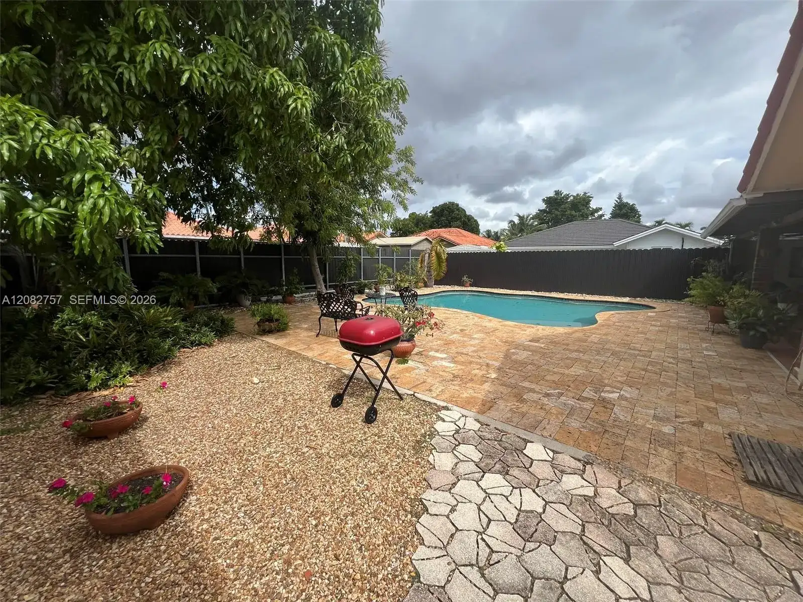 13253 NW 7th Ter, Miami FL 33182 photo 3