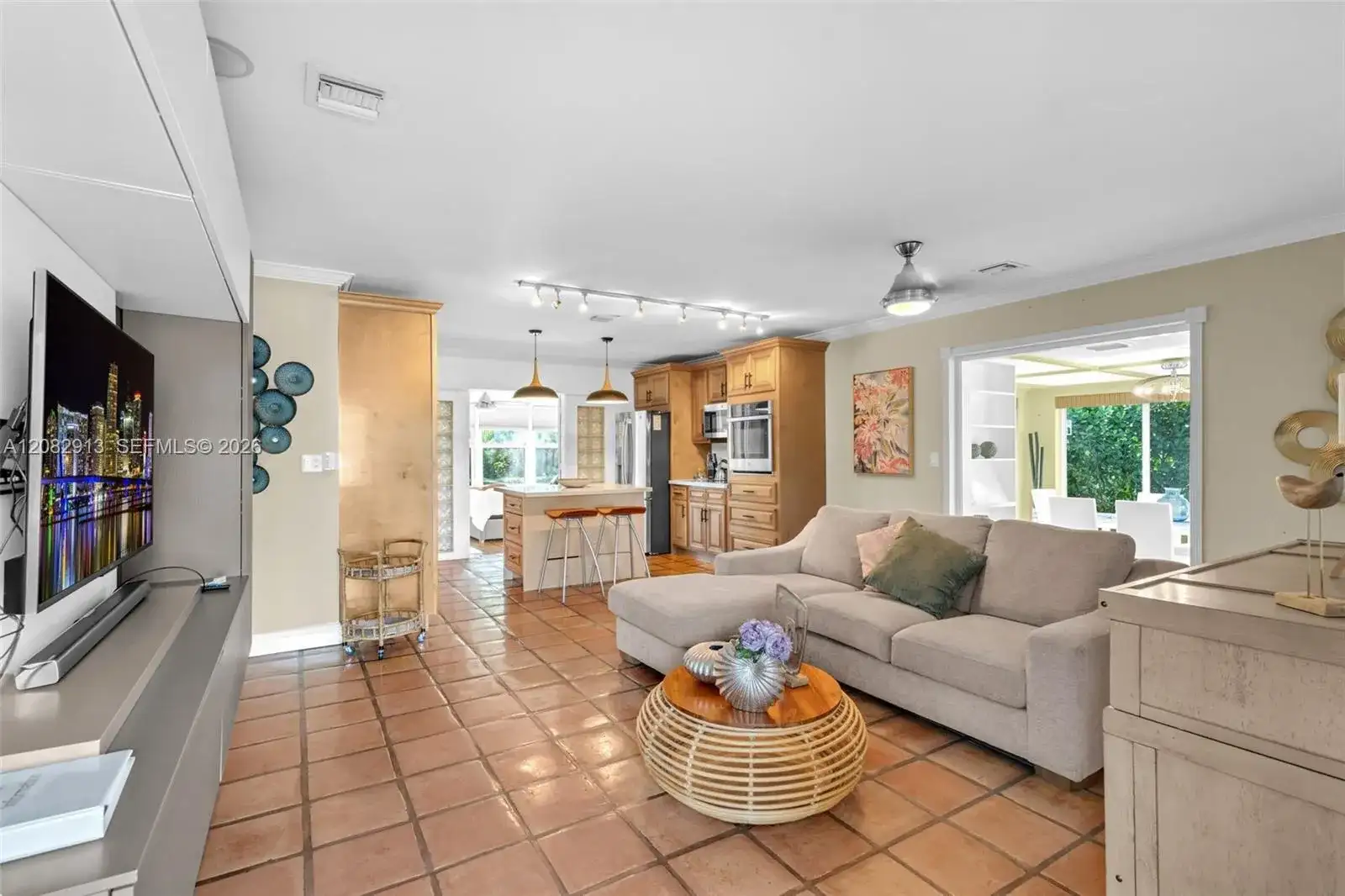 100 NE 26th Dr # 100, Wilton Manors FL 33334 photo 5