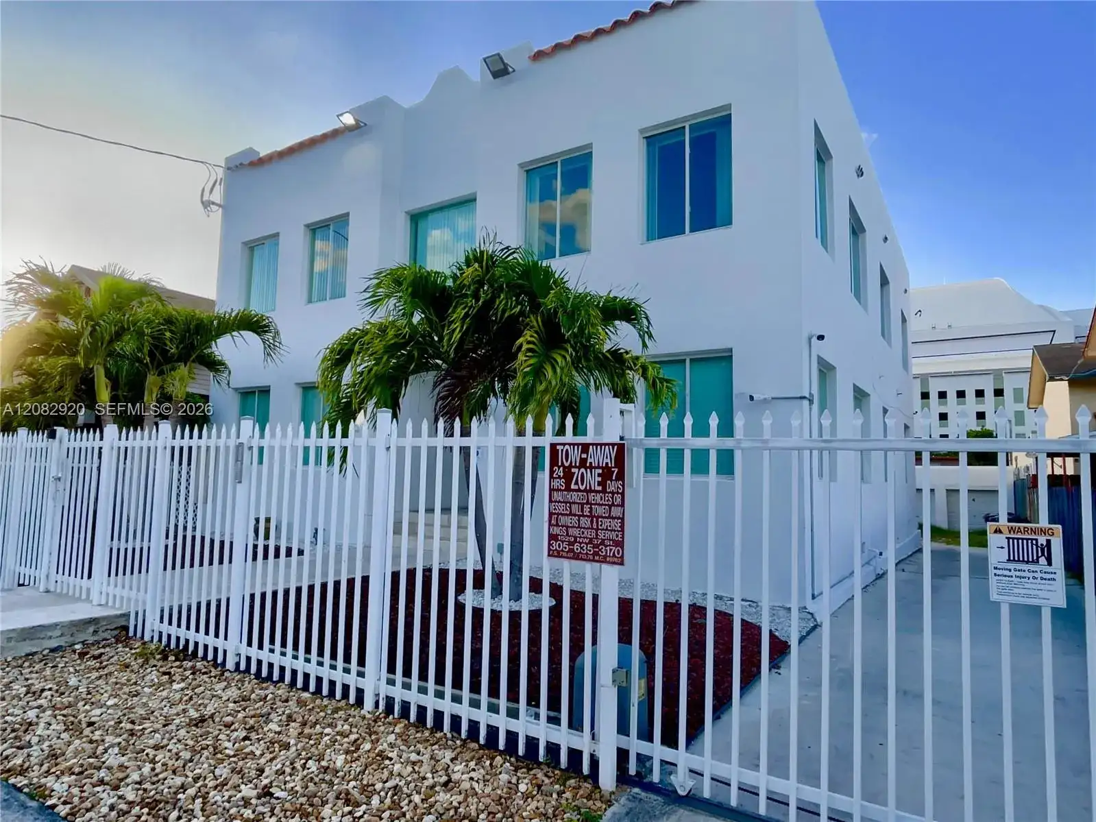 1459 NW 2nd St, Miami FL 33125 photo 2