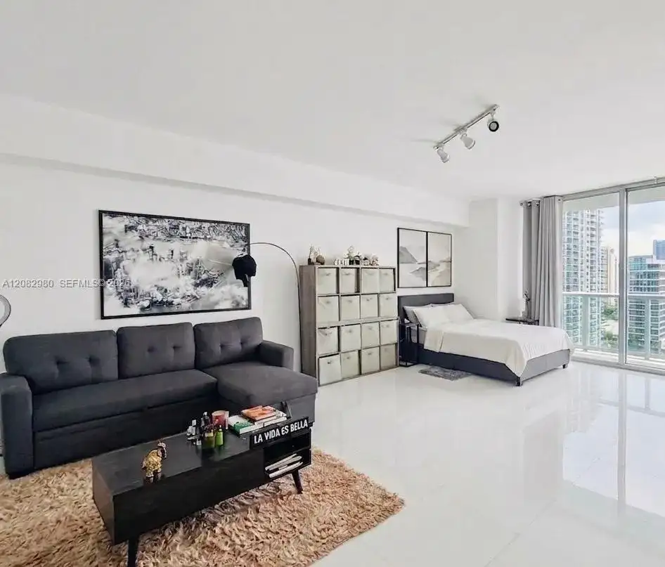 475 Brickell Ave # 4610, Miami FL 33131 photo 4