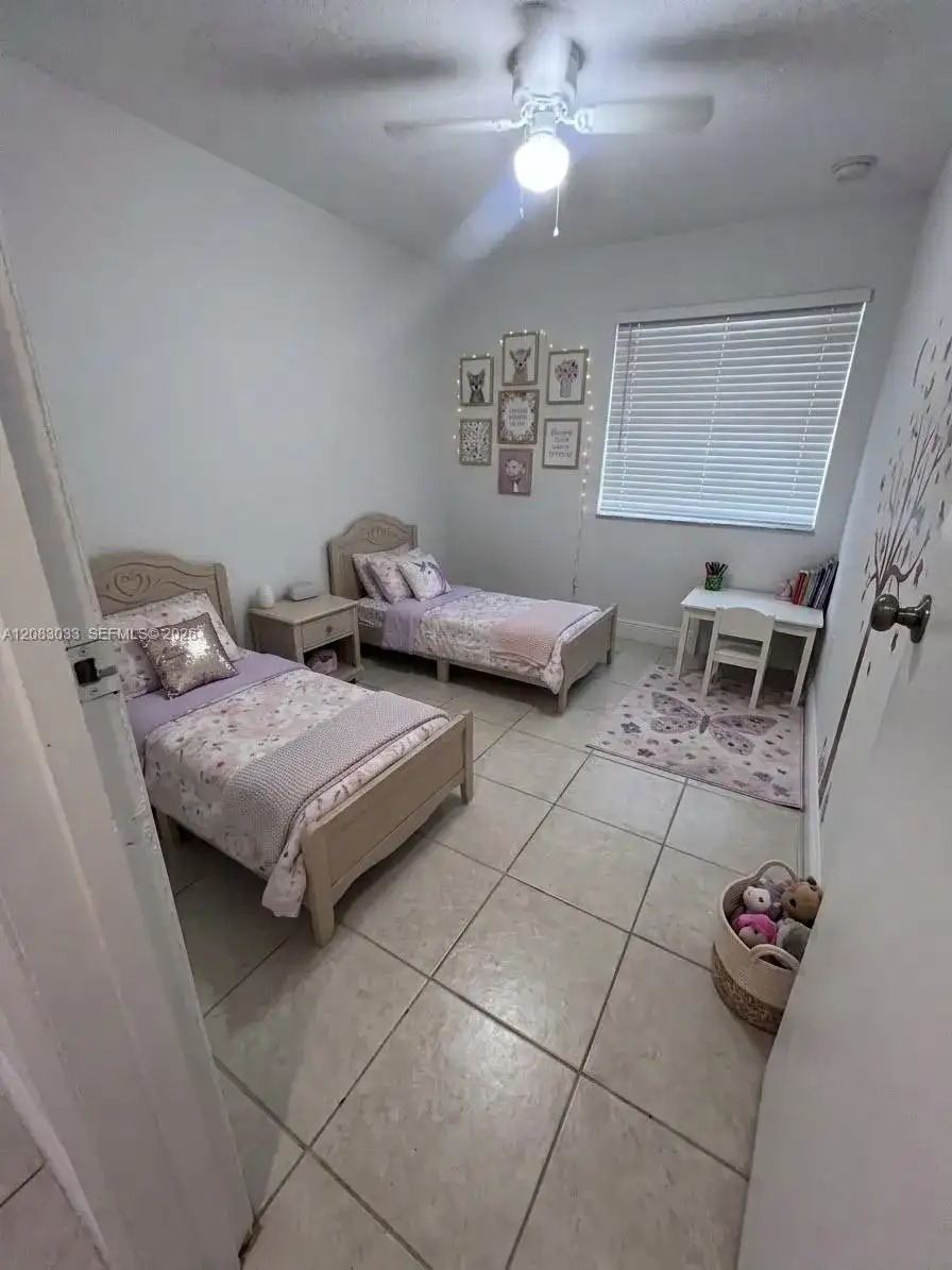 1605 NW 127th St # 0, North Miami FL 33167 photo 3