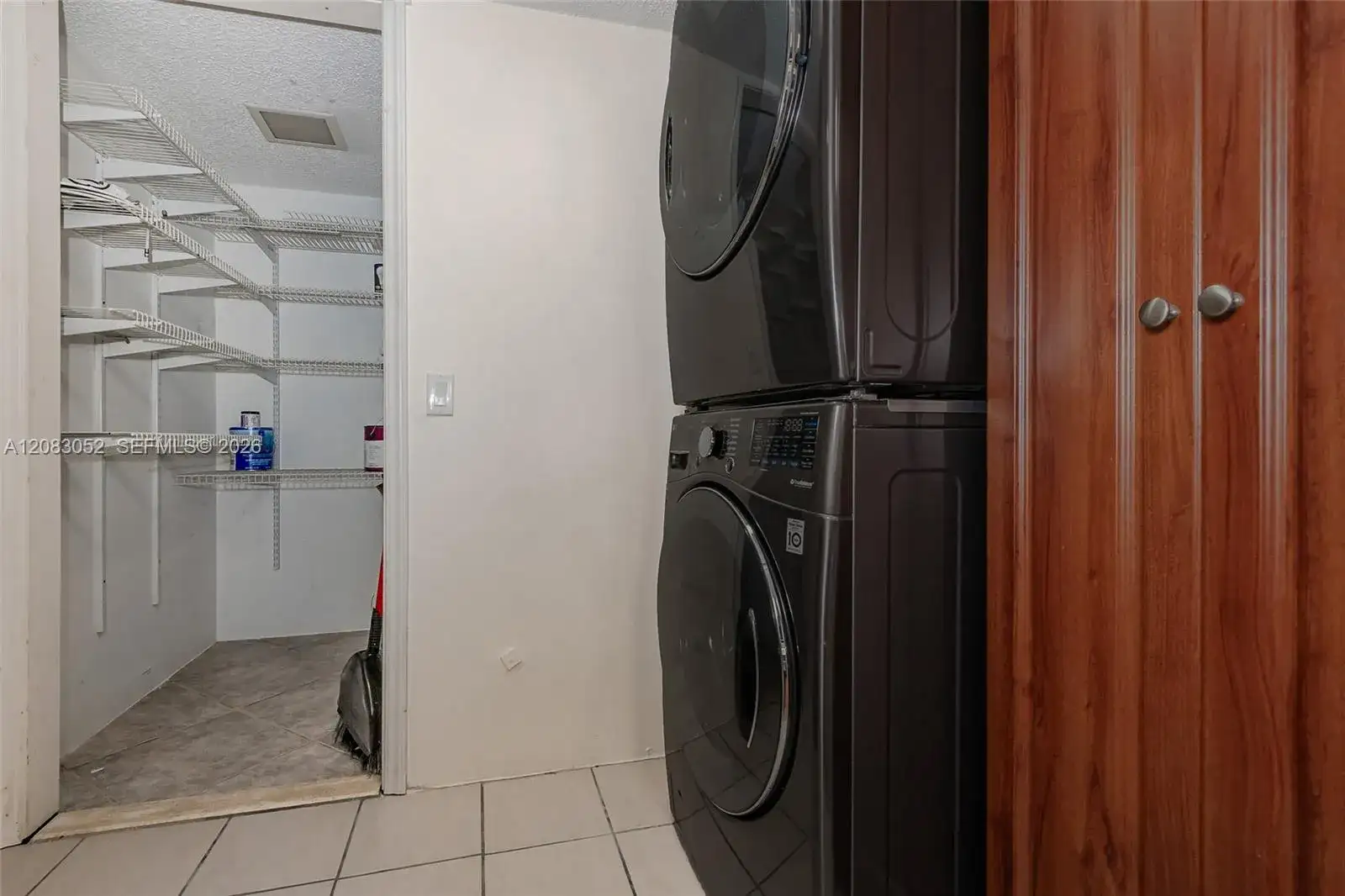 1504 NW 112th Ter, Pembroke Pines FL 33026 photo 3