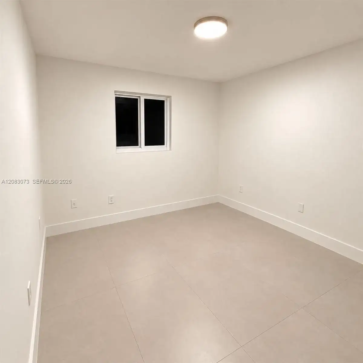 20022 SW 118th Ave, Miami FL 33177 photo 2