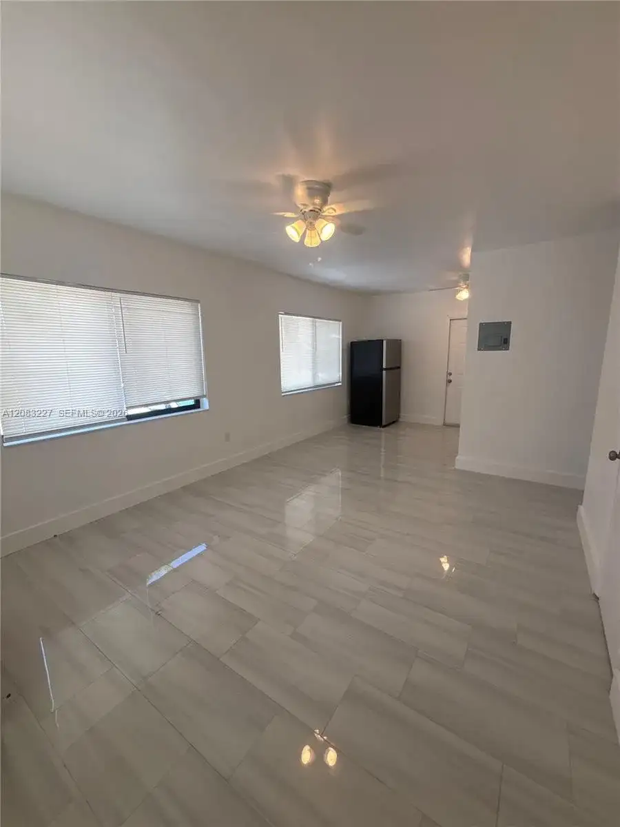 671 SW 7th St # 1, Miami FL 33130 photo 3