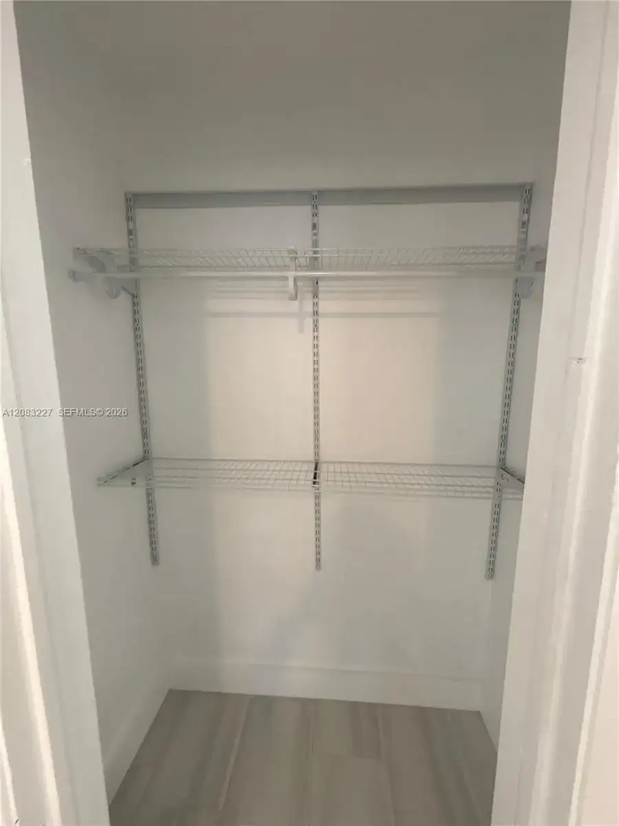 671 SW 7th St # 1, Miami FL 33130 photo 4