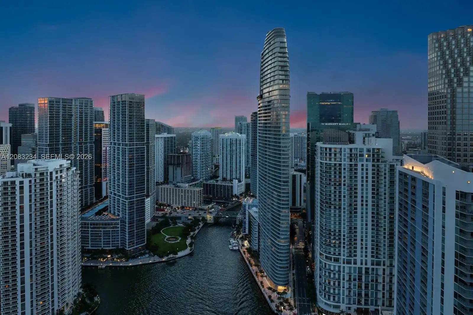 300 Biscayne Blvd Way # 3302, Miami FL 33131 photo 5