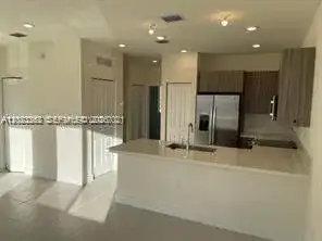6453 NW 102nd Path # 301, Doral FL 33178 photo 3