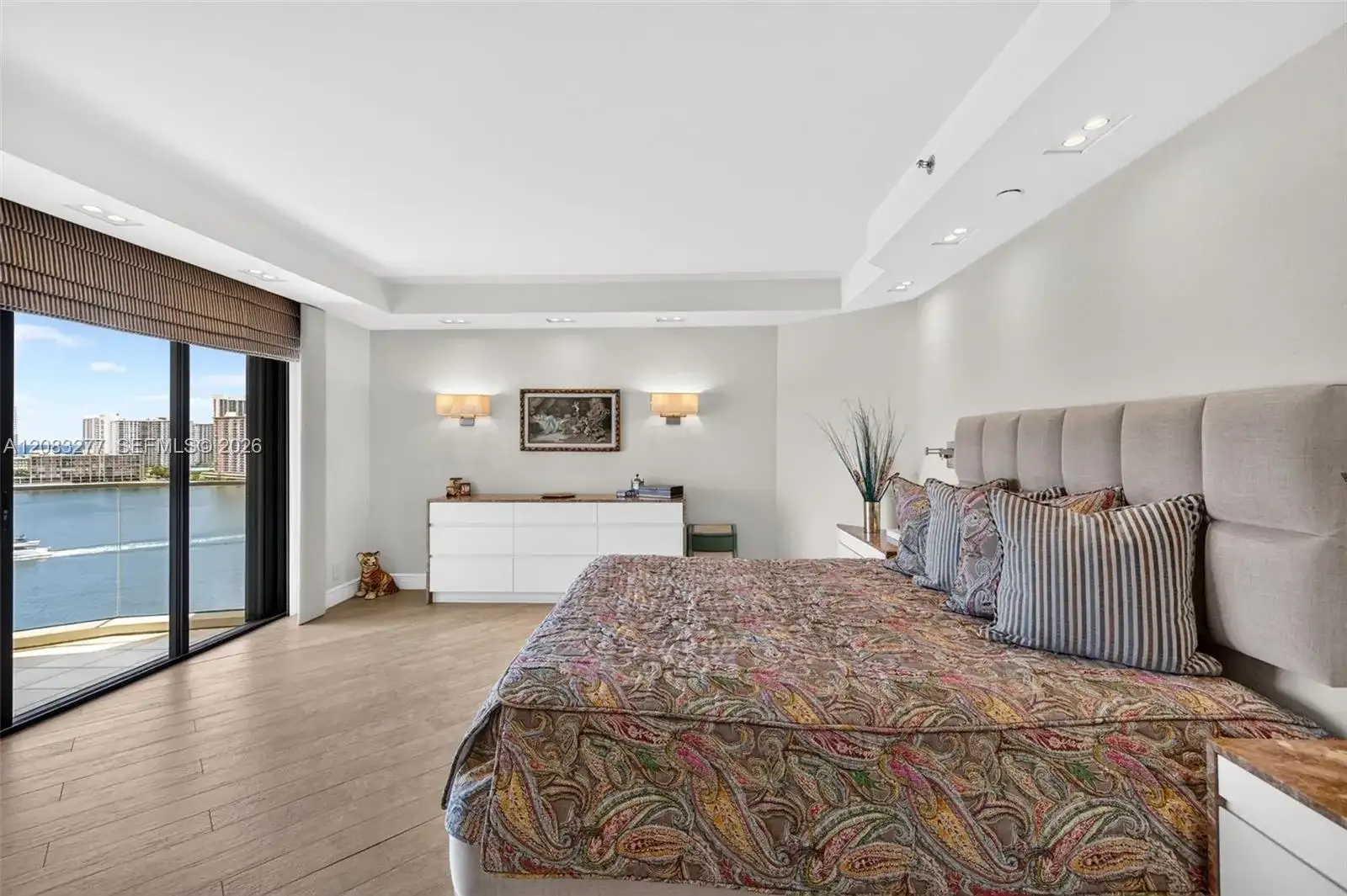 2800 Island Blvd # 1202, Aventura FL 33160 photo 4