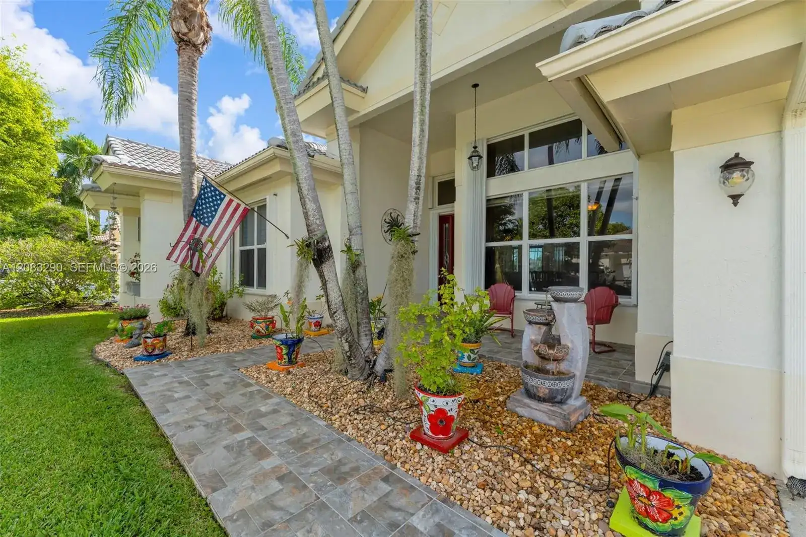 2825 Fairways Dr, Homestead FL 33035 photo 2
