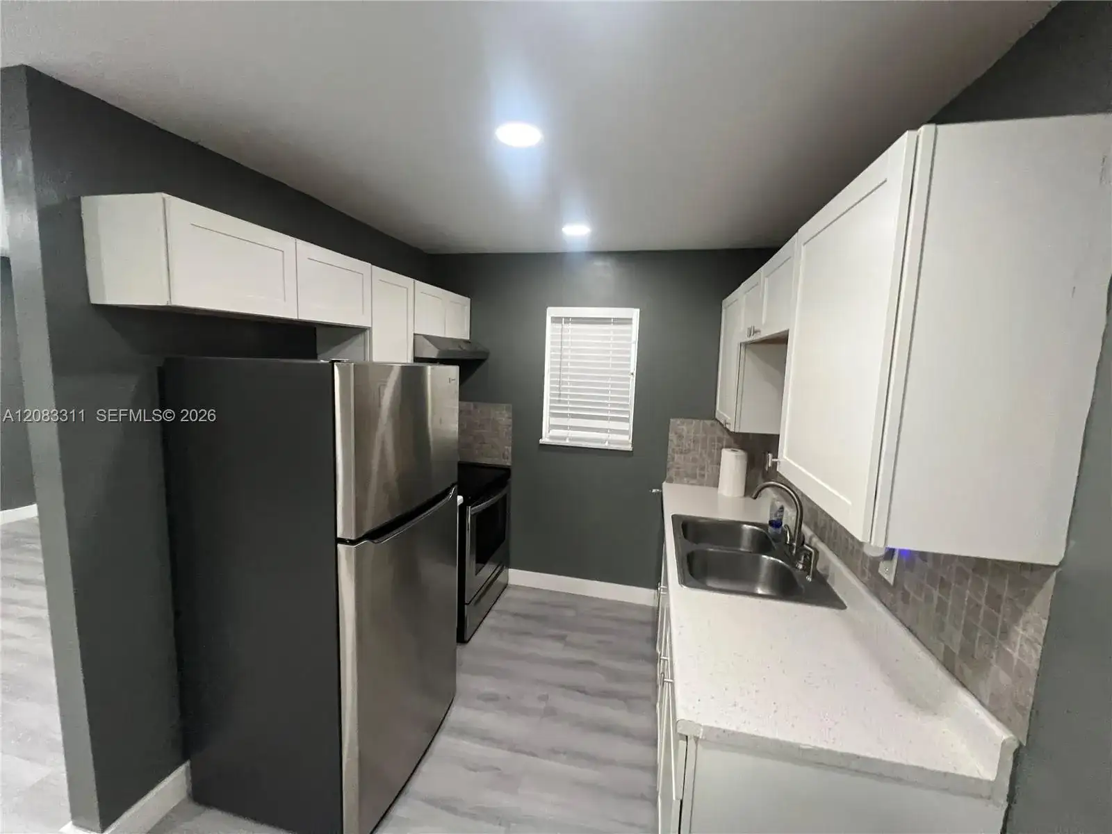 30 SE 4th Ave # 106, Hallandale Beach FL 33009 photo 3
