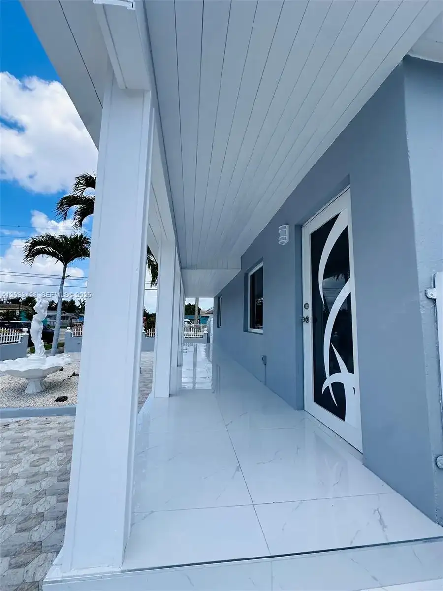 82 E 16th St, Hialeah FL 33010 photo 4