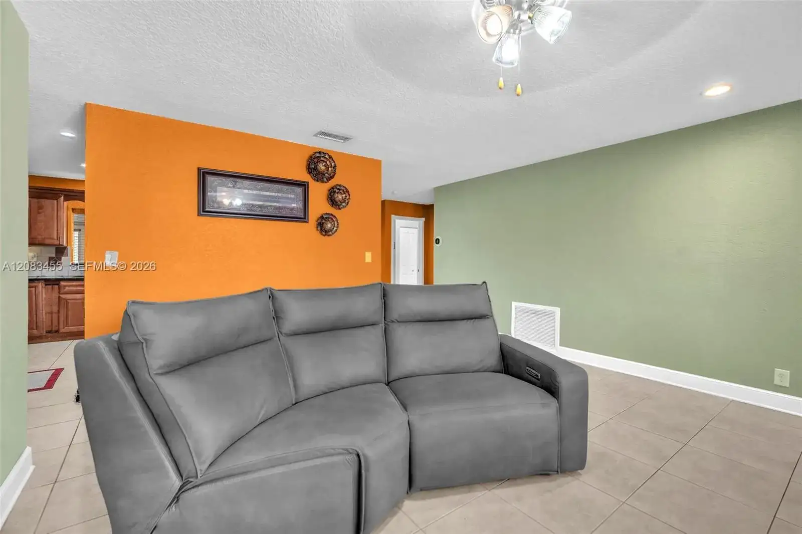 2351 NW 60th Ter, Sunrise FL 33313 photo 4