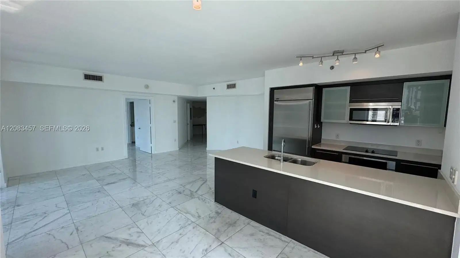 55 SE 6th St # 2101, Miami FL 33131 photo 5