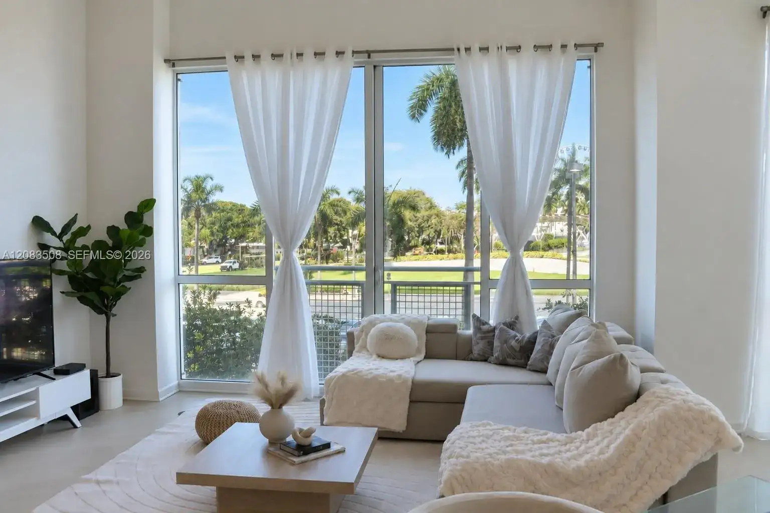 253 NE 2nd St # 229, Miami FL 33132 photo 3