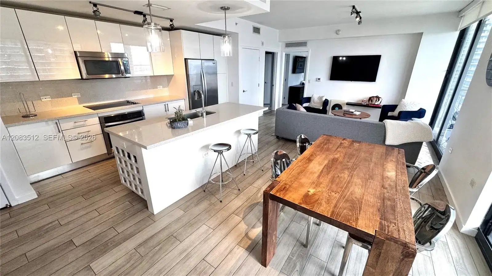 999 SW 1st Ave # 2303, Miami FL 33130 photo 4