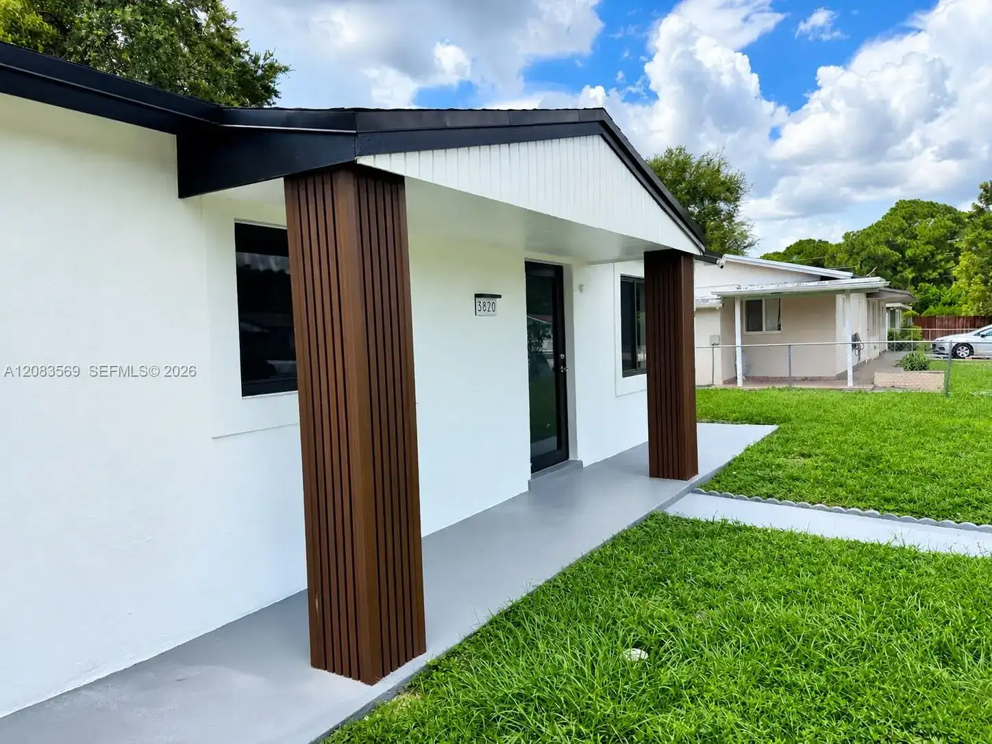 3820 NW 210th Ter, Miami Gardens FL 33055 photo 4