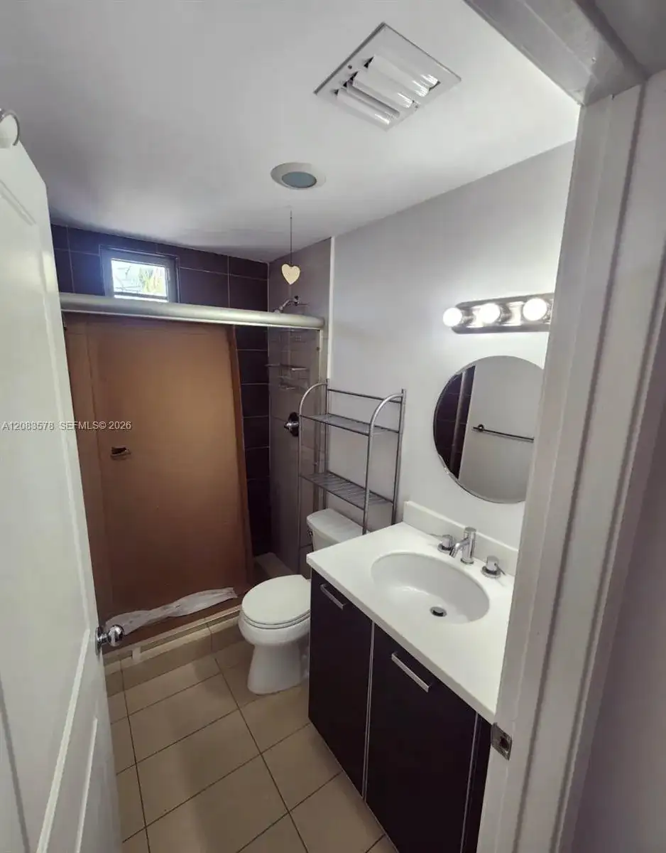 621 11th St # 201, Miami Beach FL 33139 photo 5
