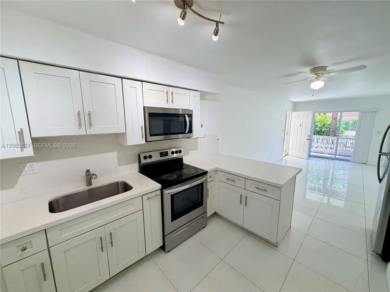 1057 SW 7th St # 1, Miami FL 33130 photo 4