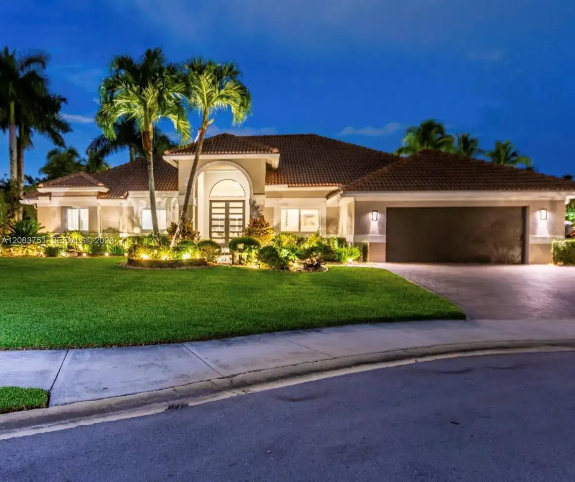 1165 Manor Ct, Weston FL 33326 photo 2