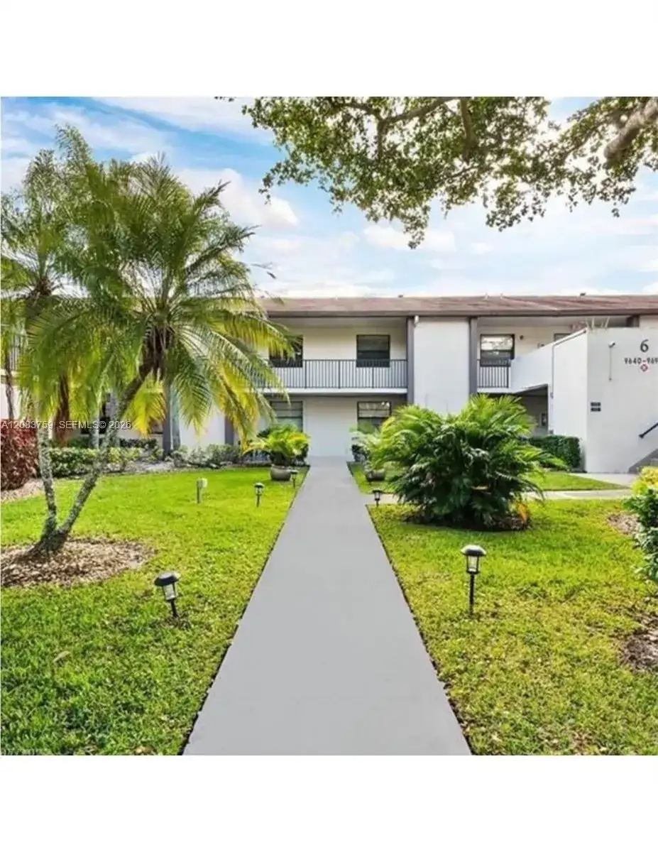 9652 W Mcnab Rd # 104, Tamarac FL 33321 photo 5