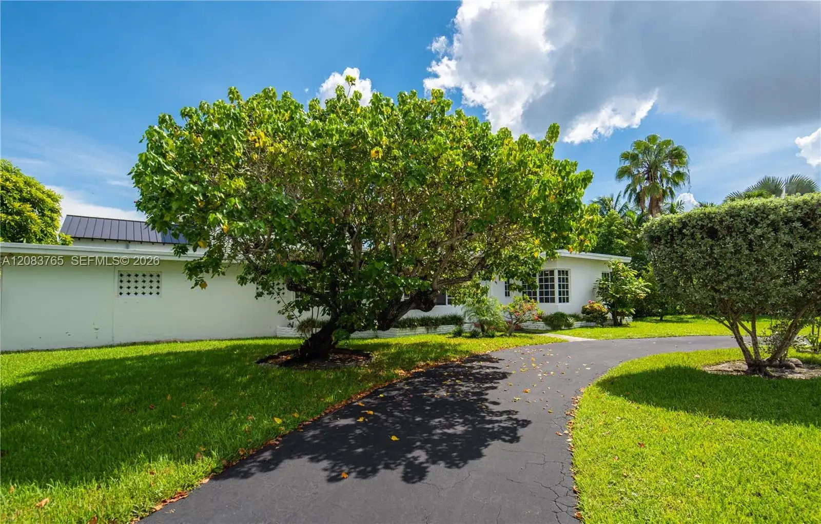 85 S Hibiscus Dr, Miami Beach FL 33139 photo 4