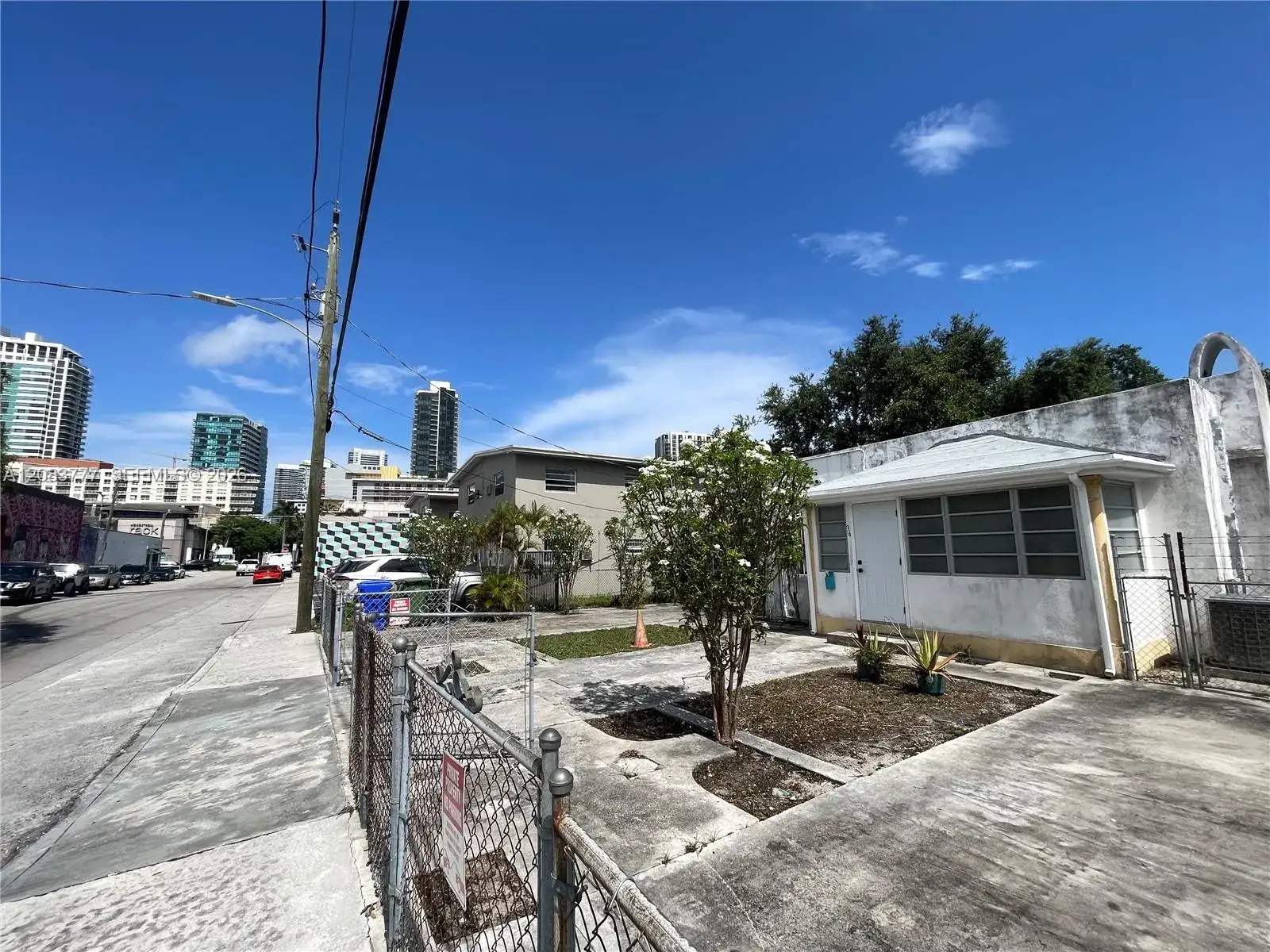 36 NW 32nd St, Miami FL 33127 photo 2