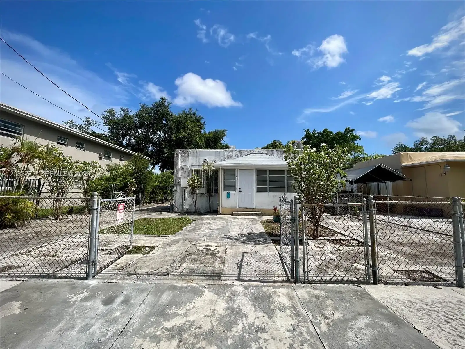 36 NW 32nd St, Miami FL 33127 photo 3