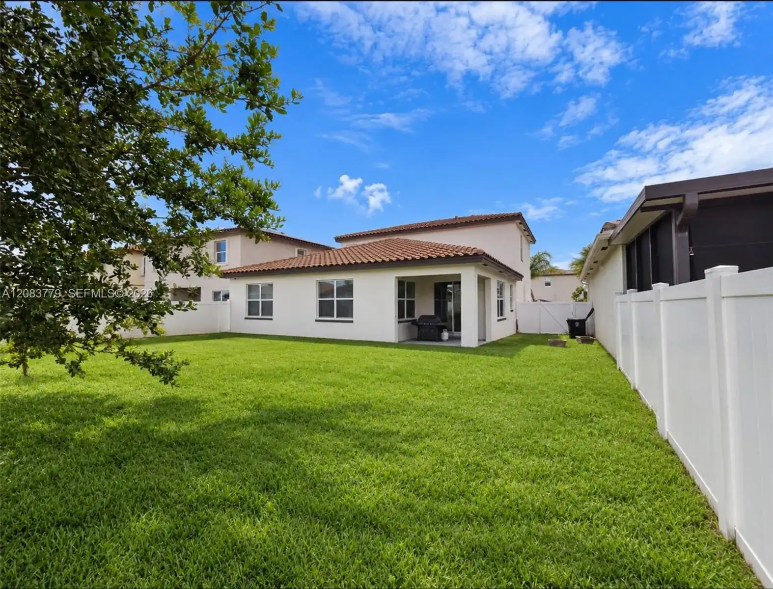 7786 NW Gladwell Ln, Port St. Lucie FL 34987 photo 2