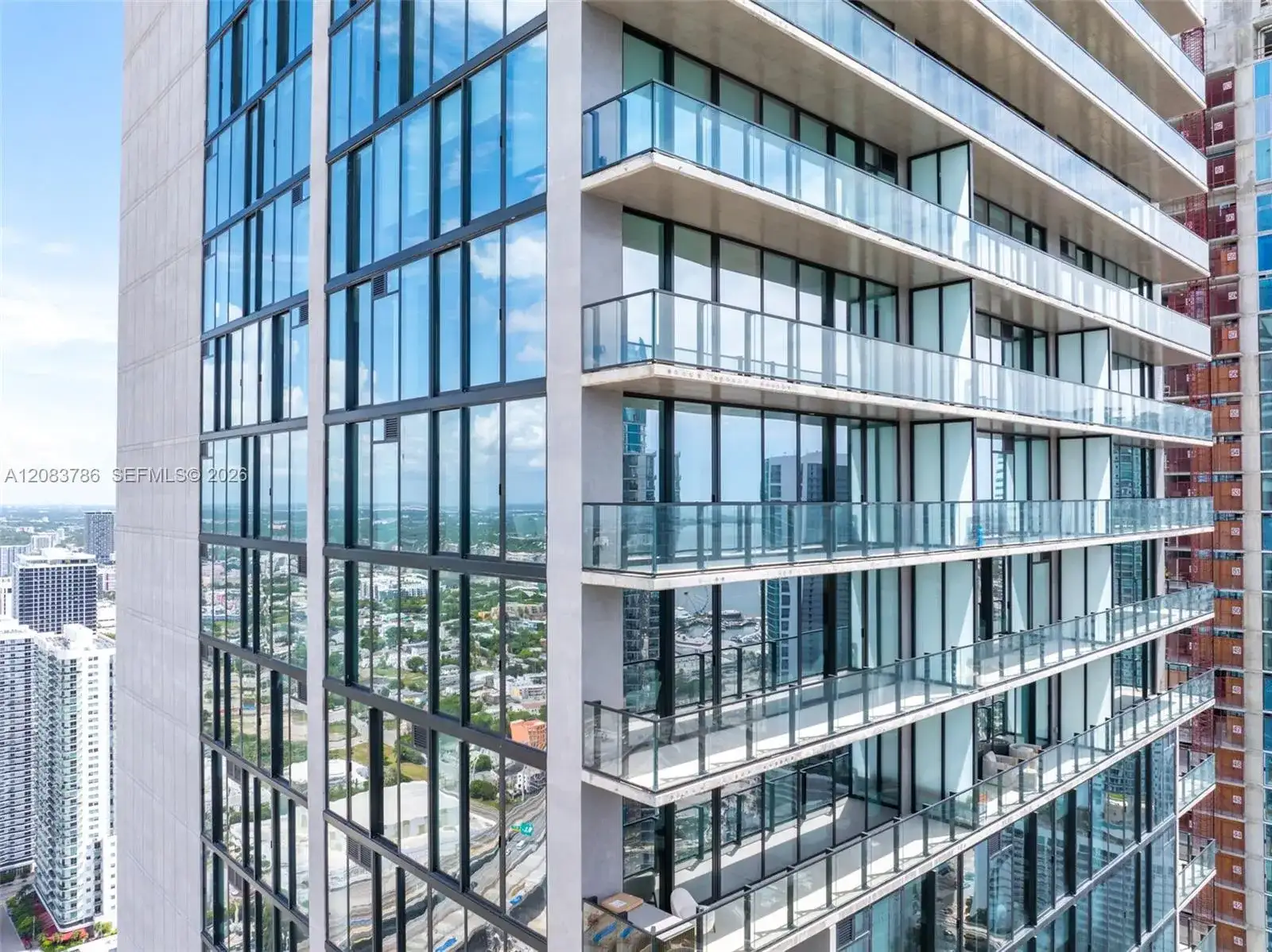 20 NE 11 Street # 5204, Miami Beach FL 33139 photo 2