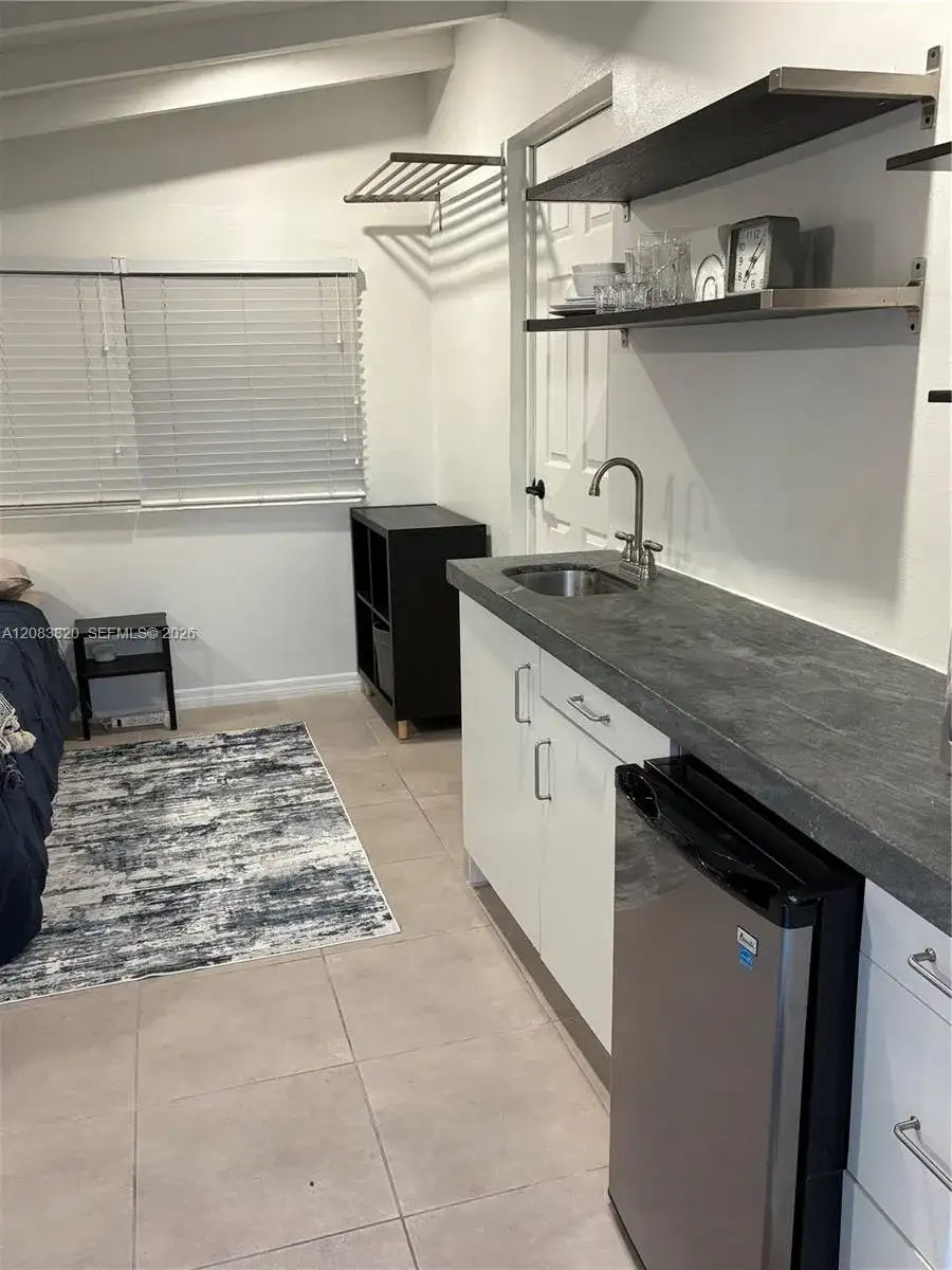 8010 SW 99th Ave, Miami FL 33173 photo 5