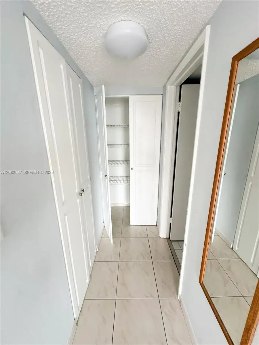 6061 Collins Ave # 23B, Miami Beach FL 33140 photo 4