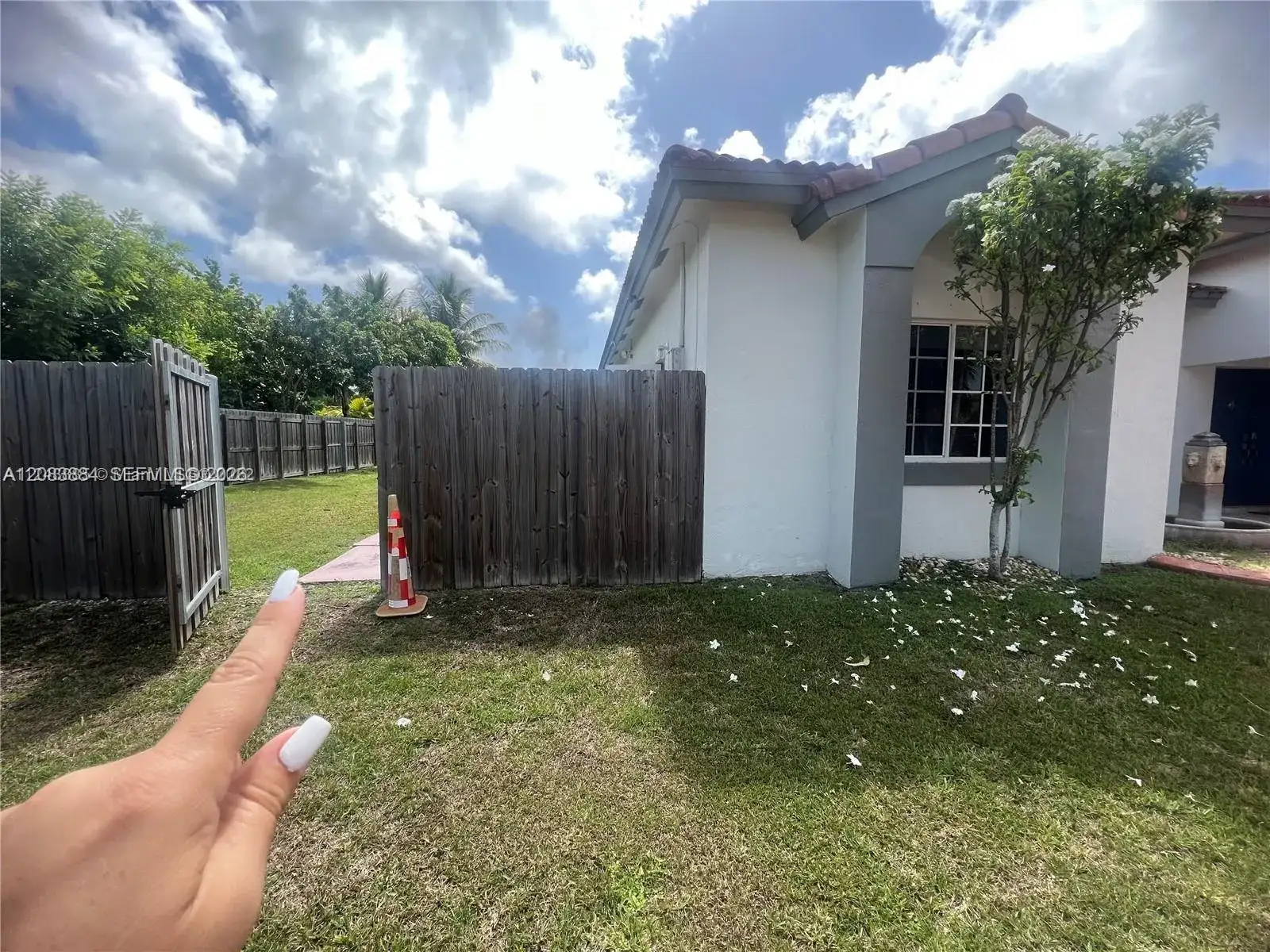 21731 SW 127th Ct # B, Miami FL 33170 photo 2