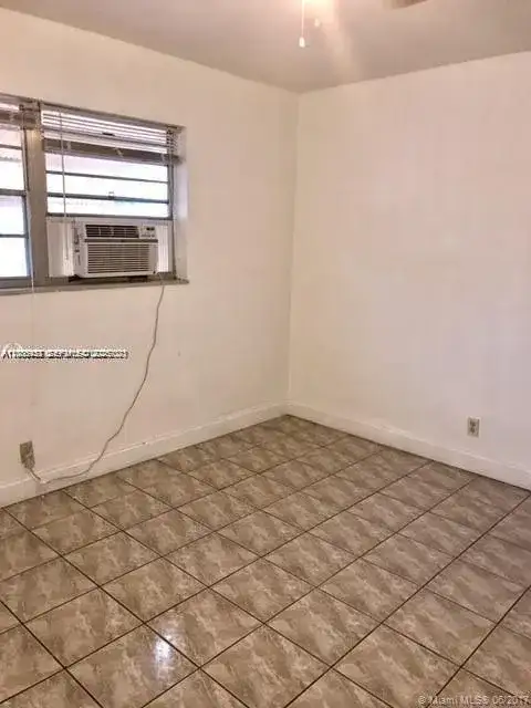 2901 Jackson St # 3, Hollywood FL 33020 photo 2